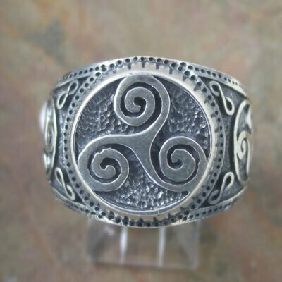 Sterling Silver 17.5mm Swirl Ring