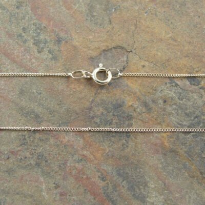46cm Italian 9ct Gold Fine Curb Chain